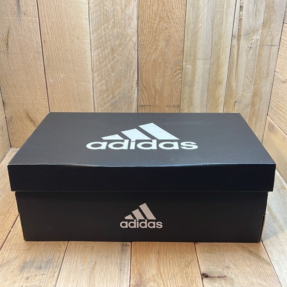 Men's Adidas Gray, Black, and White Daily 3.0 Skateboarding Shoes - Picture 10 of 11